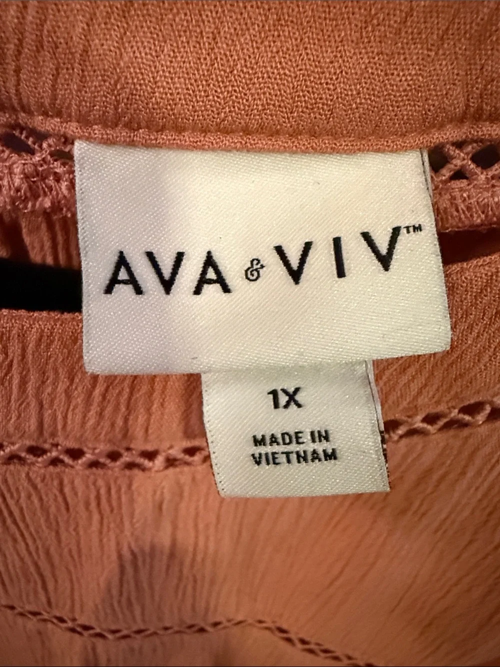 Ava & Viv Peach Crochet-Trim Short Sleeve Blouse Size 1X - Picture 2 of 7